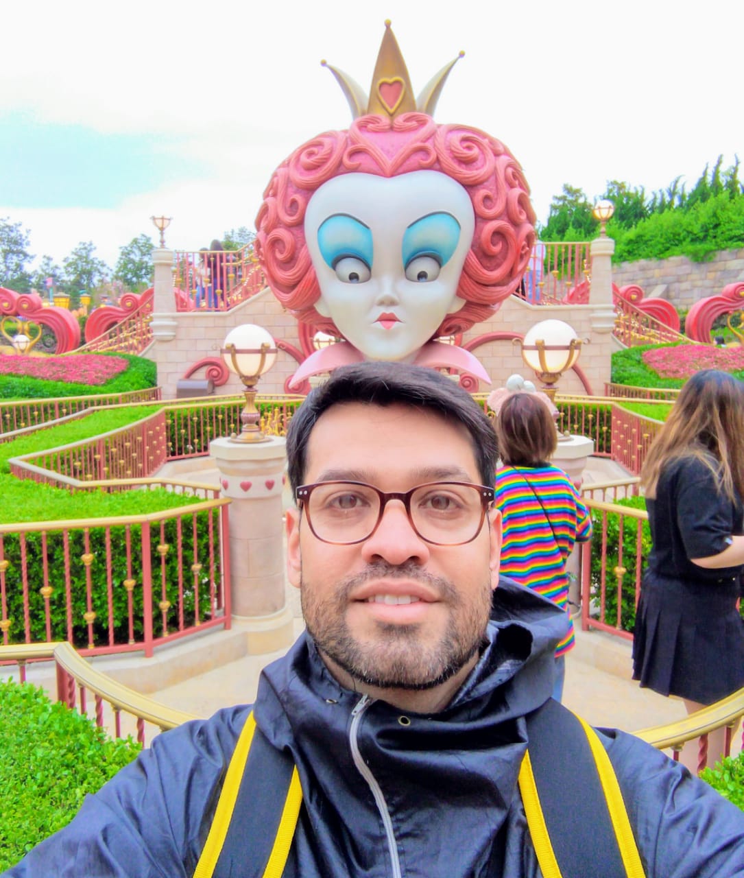 En Disney Shangai. La entrada vale la mitad que el de California!