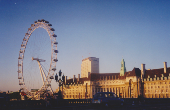 London Eye.